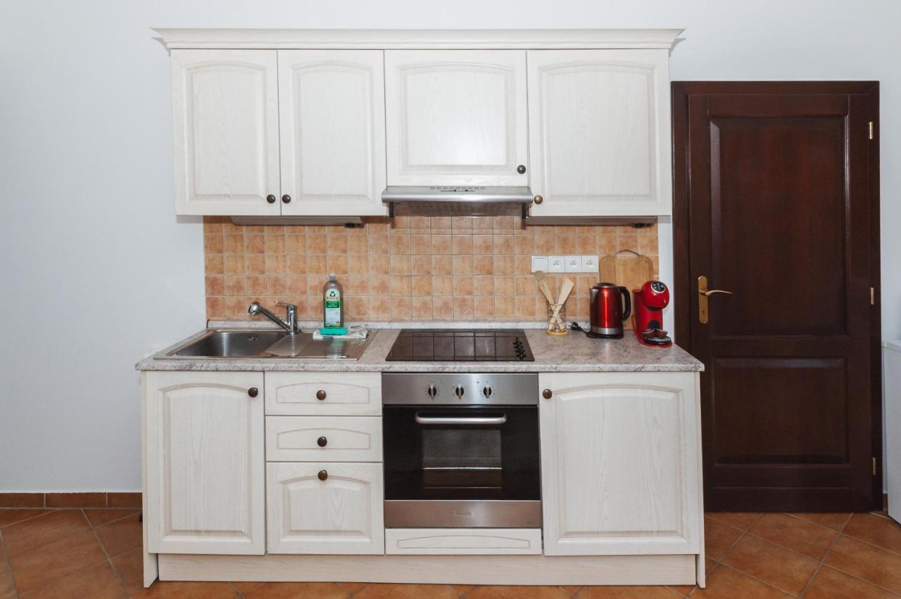 Vila Viktoria - Apartman Viktoria 2 ルジョムベロク エクステリア 写真