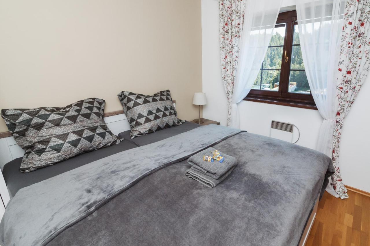 Vila Viktoria - Apartman Viktoria 2 ルジョムベロク エクステリア 写真