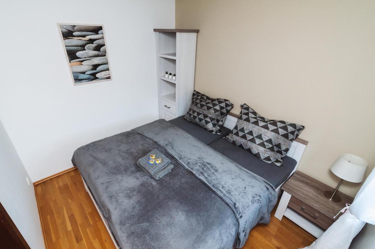 Vila Viktoria - Apartman Viktoria 2 ルジョムベロク エクステリア 写真